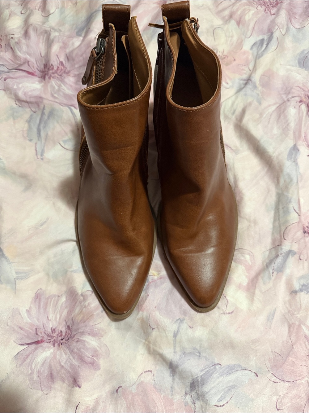 Universal Thread Brown Leather-Look Ankle Booties with Stacked Heel - Picture 5 of 7